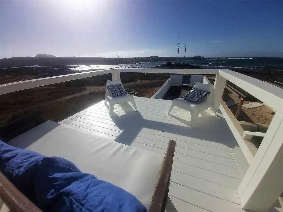 Holiday home Blue Breeze House With Pool Facing Sea Villa Corralejo